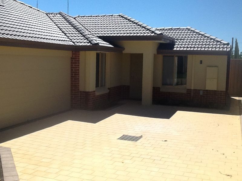 4/22 Jean Hulley Road, High Wycombe WA 6057