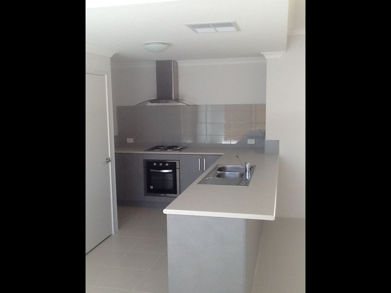 4/22 Jean Hulley Road, High Wycombe WA 6057