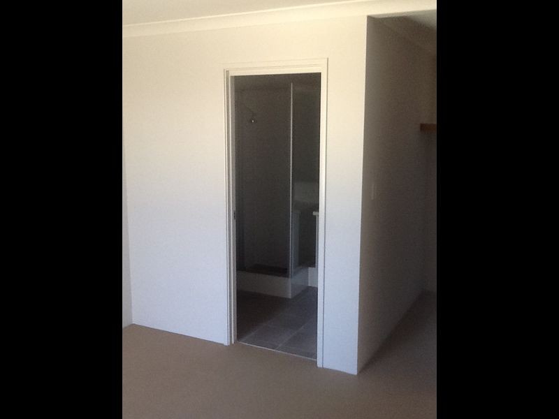 4/22 Jean Hulley Road, High Wycombe WA 6057