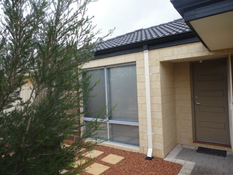 83 Berkshire Road, Forrestfield WA 6058