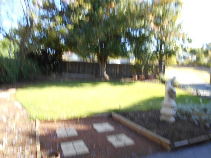 13 Arundle Avenue, Greenmount WA 6056