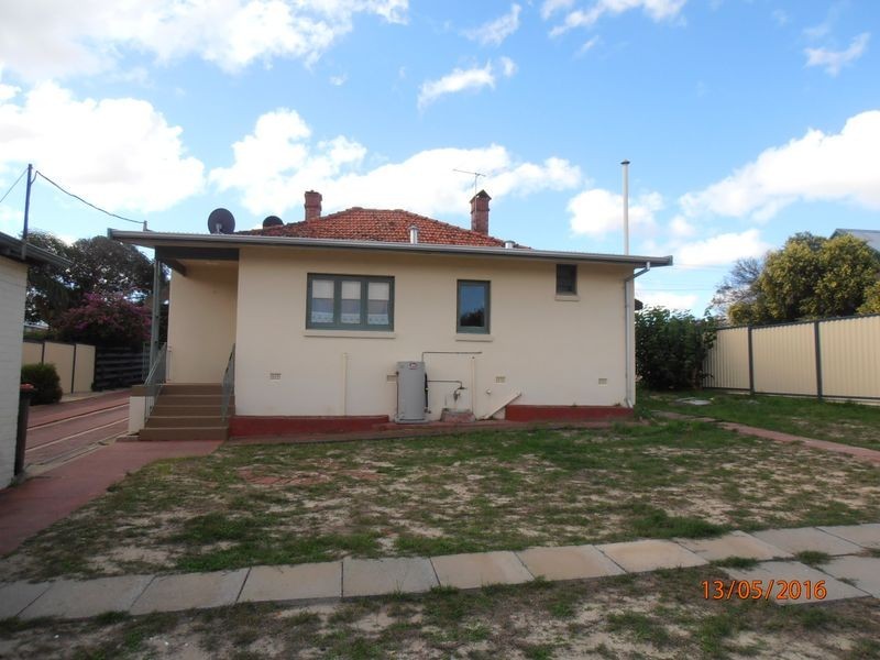 17 Kelvin Street, Maylands WA 6051