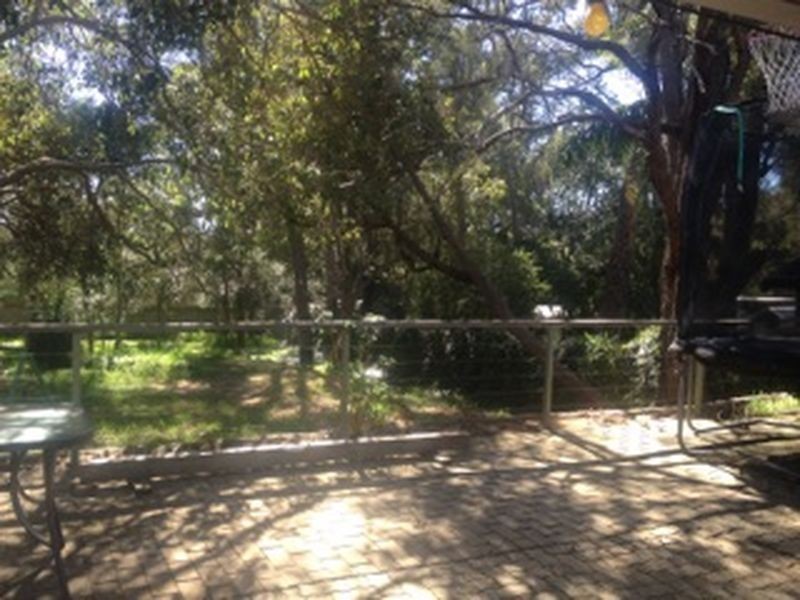 9 Landers Road, Lesmurdie WA 6076