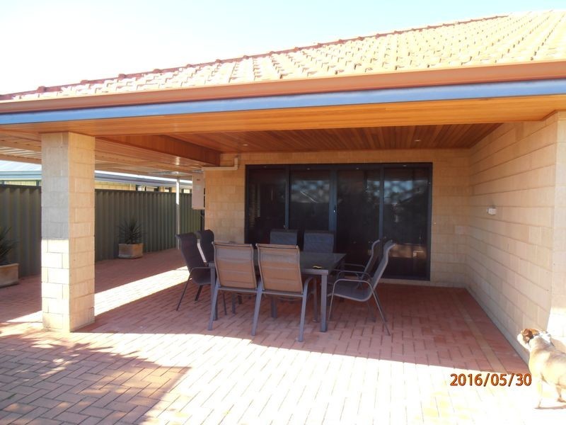 89 Foxton Blvd, High Wycombe WA 6057