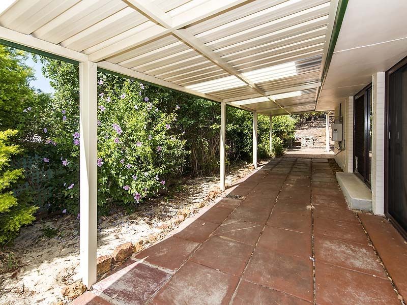 7 Torwood Drive, Gooseberry Hill WA 6076