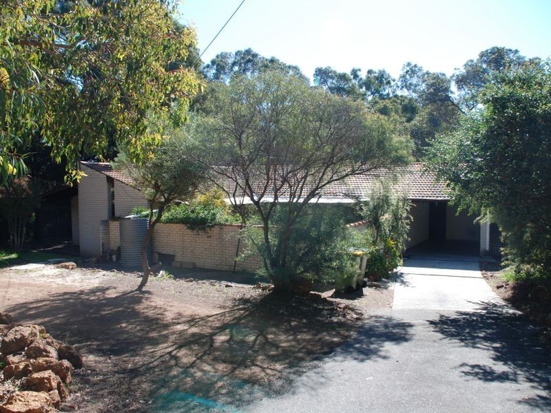 22 Bailey Road, Lesmurdie WA 6076