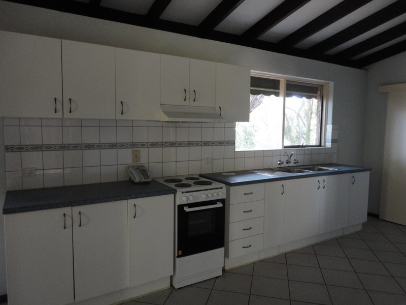 22 Bailey Road, Lesmurdie WA 6076