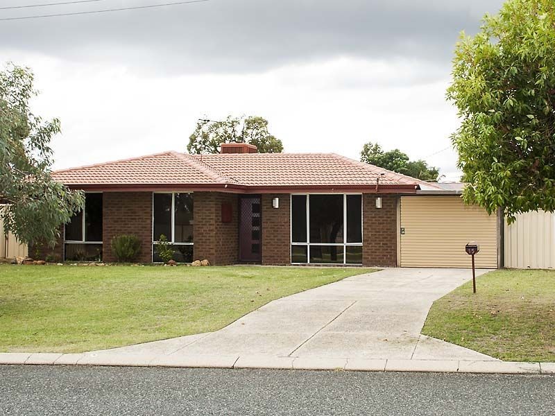15 Golden Crescent, High Wycombe WA 6057