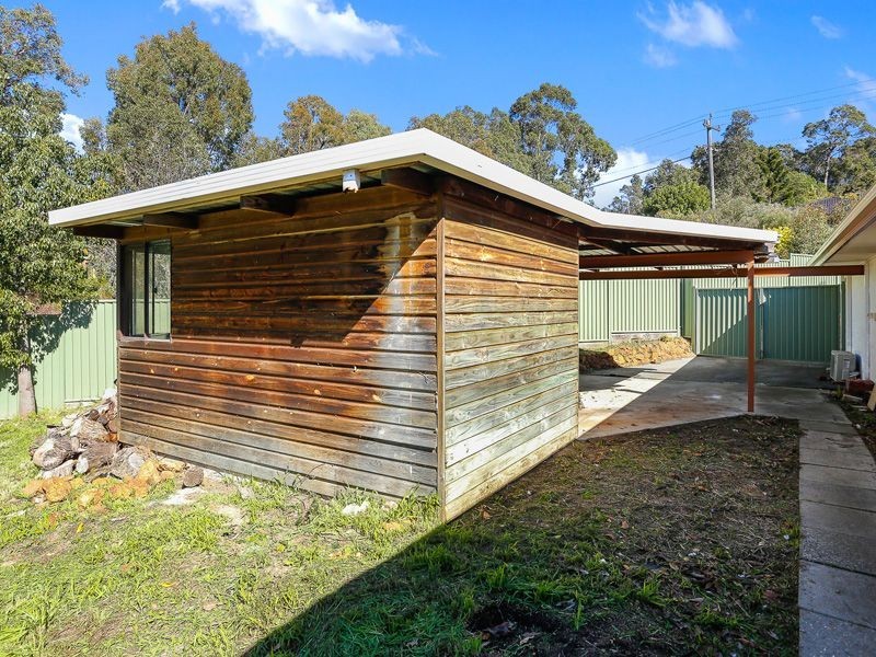 13 Valley Road, Kalamunda WA 6076