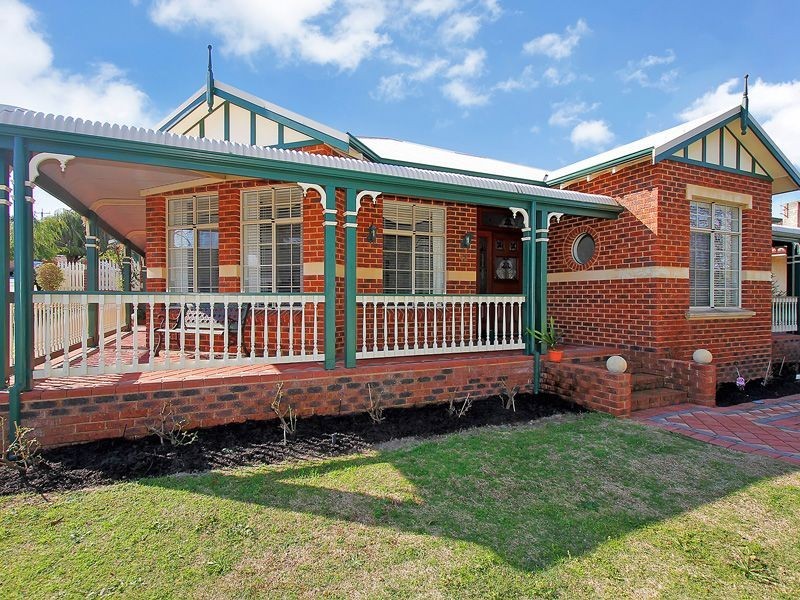 42 Todd Avenue, Como WA 6152