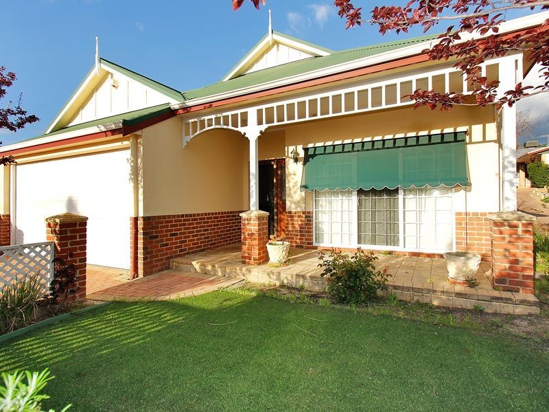 1/11 Brooks Street, Kalamunda WA 6076