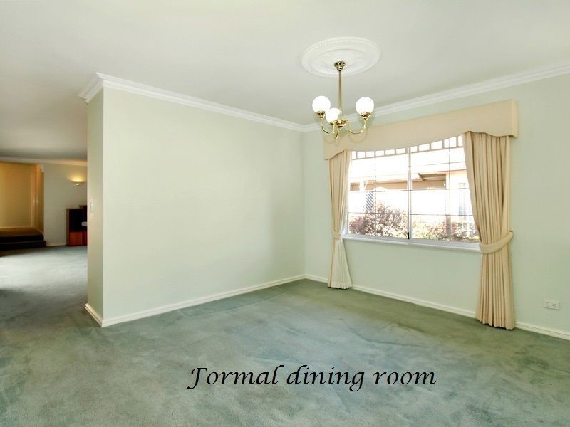 1/11 Brooks Street, Kalamunda WA 6076