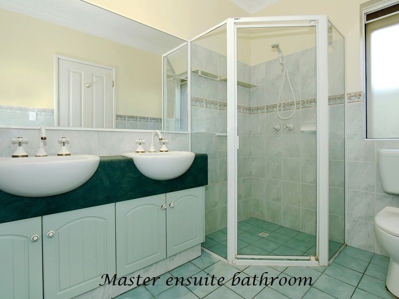 1/11 Brooks Street, Kalamunda WA 6076