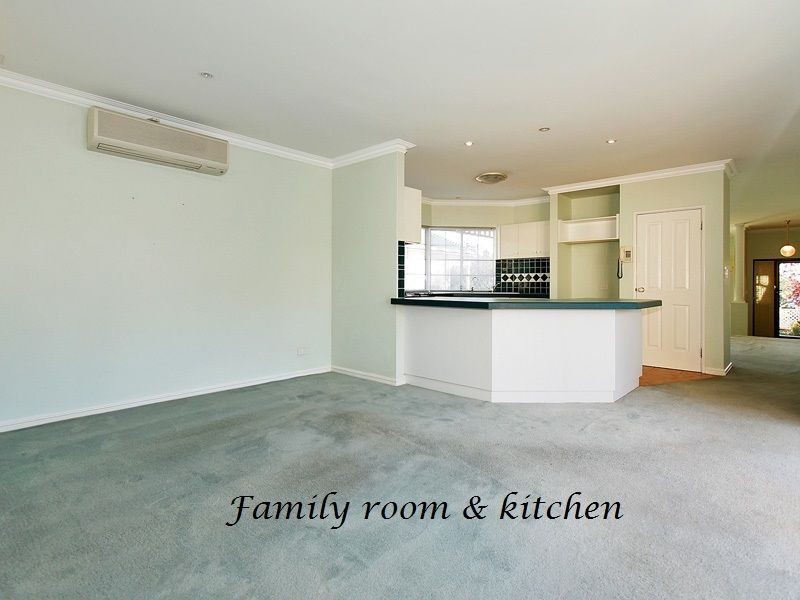 1/11 Brooks Street, Kalamunda WA 6076