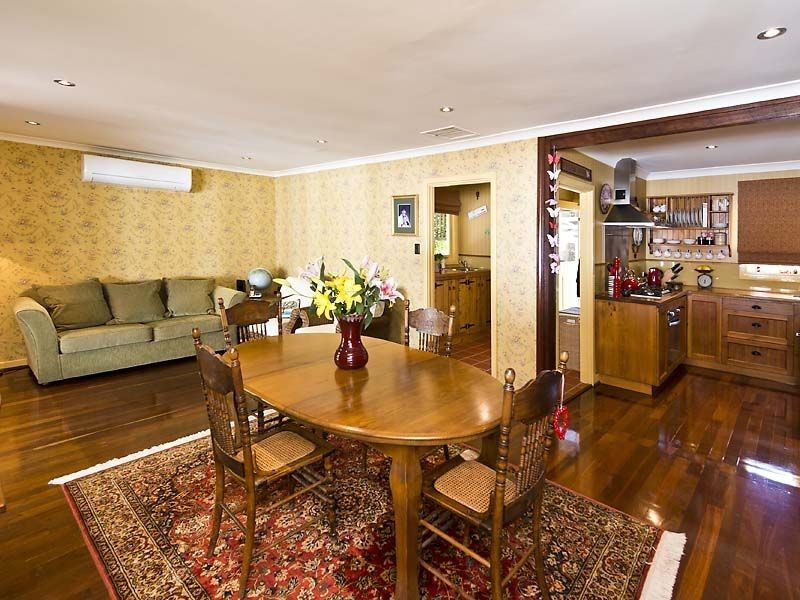 22 Crayden Road, Kalamunda WA 6076