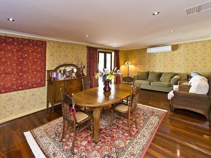 22 Crayden Road, Kalamunda WA 6076