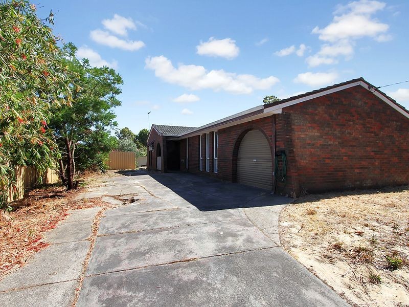 3 Stanhope Road, Kalamunda WA 6076