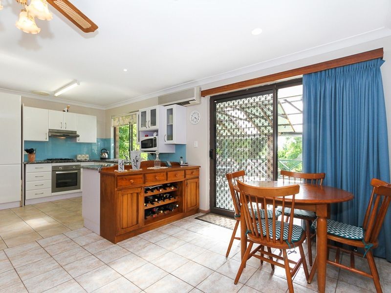 21 Ind Street, Lesmurdie WA 6076