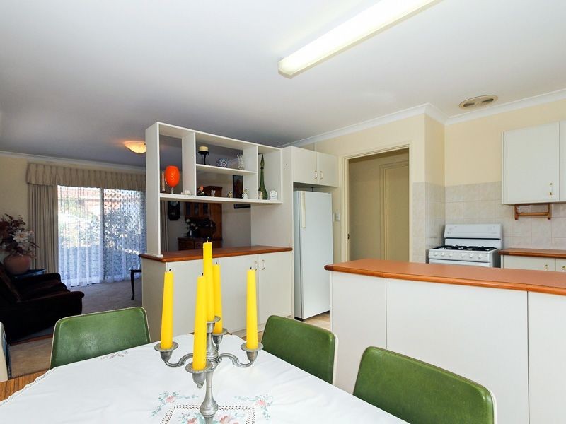 21 Ind Street, Lesmurdie WA 6076