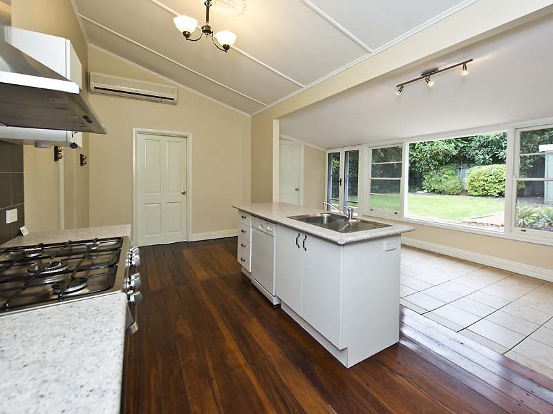 3 Station Street, Guildford WA 6055