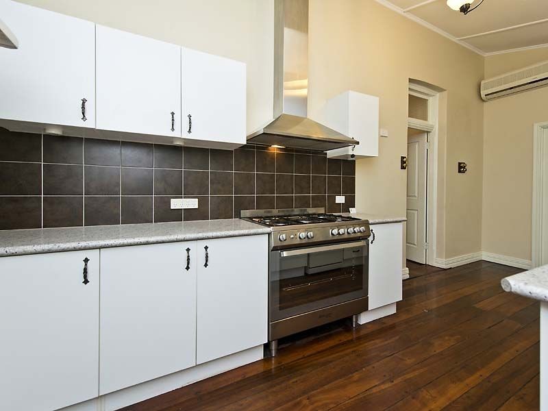 3 Station Street, Guildford WA 6055