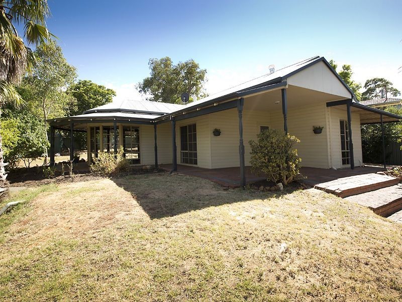 8 Coongan Avenue, Greenmount WA 6056