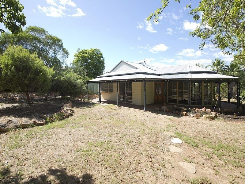 8 Coongan Avenue, Greenmount WA 6056