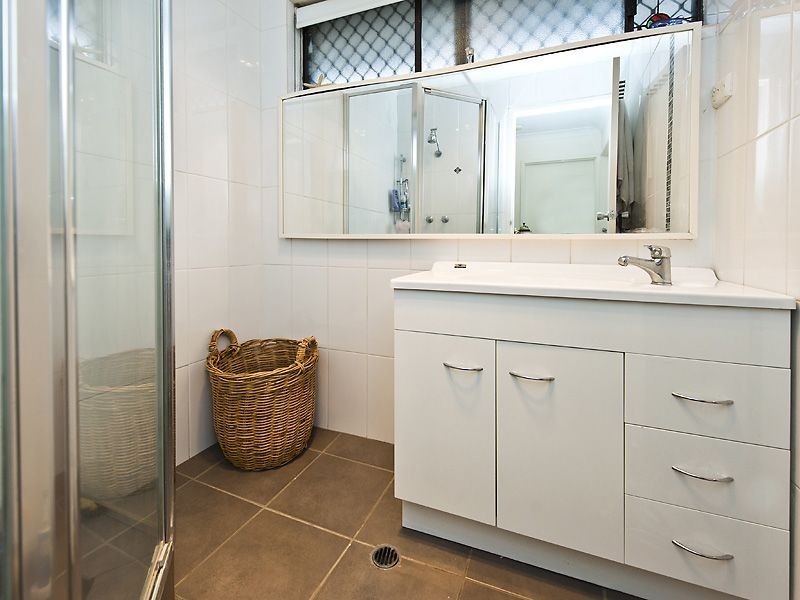 24 Miller Street, Bellevue WA 6056