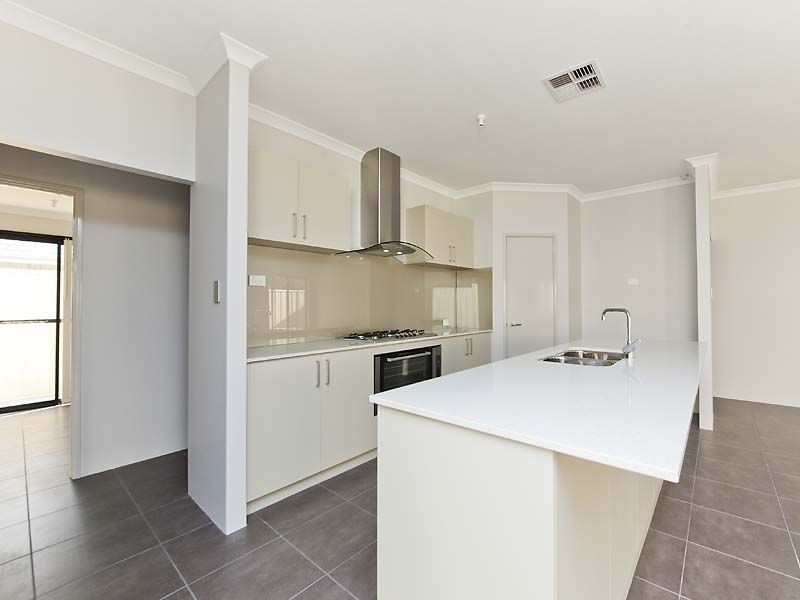 41A Range View Road, High Wycombe WA 6057