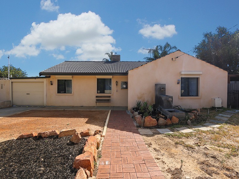 95* Bougainvillea Avenue, Forrestfield WA 6058