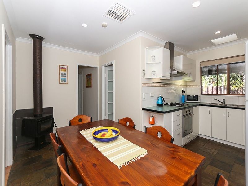 93* Strelitzia Avenue, Forrestfield WA 6058