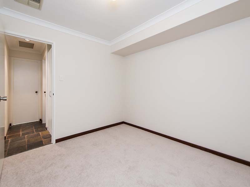 166 Newburn Road, High Wycombe WA 6057