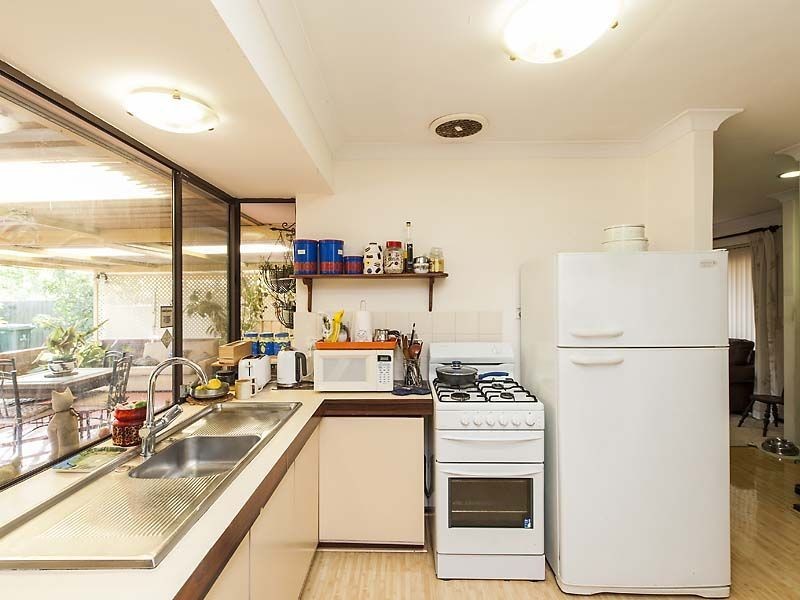 89 Bougainvillea Avenue, Forrestfield WA 6058