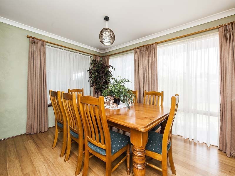 6 Coola Place, High Wycombe WA 6057