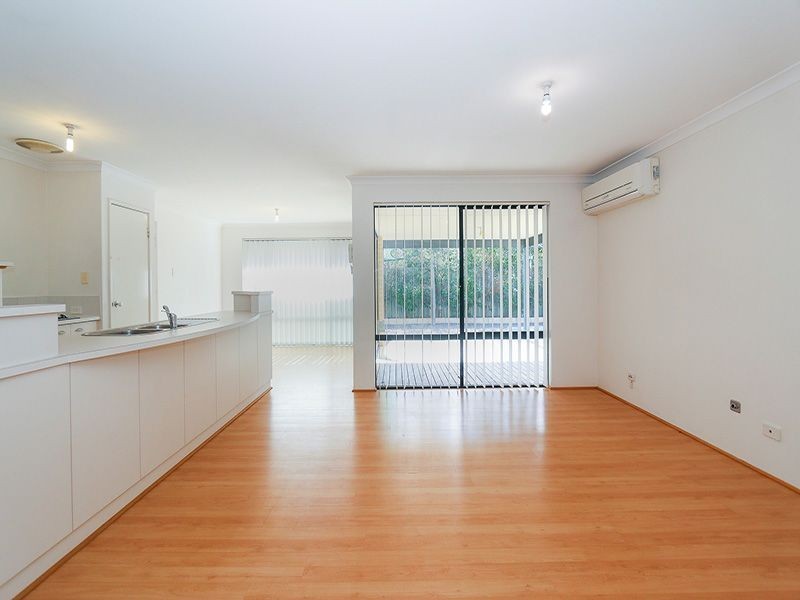 46 Excalibur Chase, Wattle Grove WA 6107