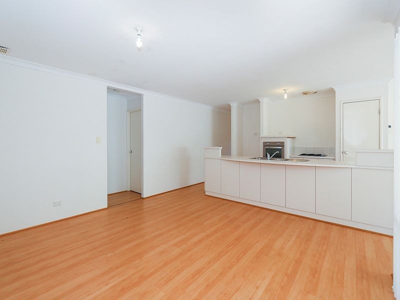46 Excalibur Chase, Wattle Grove WA 6107