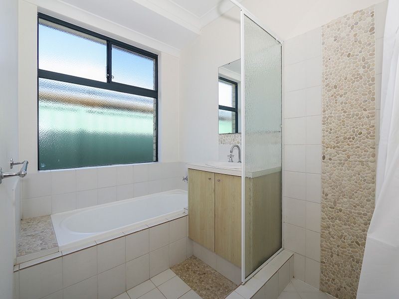 46 Excalibur Chase, Wattle Grove WA 6107