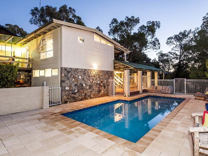 24 Sherborne Road, Gooseberry Hill WA 6076