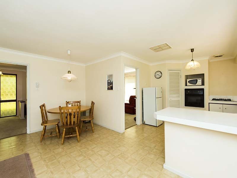 22 Blamire Road, Kalamunda WA 6076