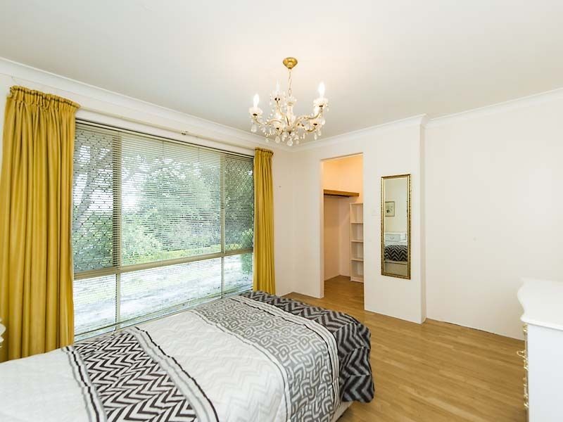 22 Blamire Road, Kalamunda WA 6076