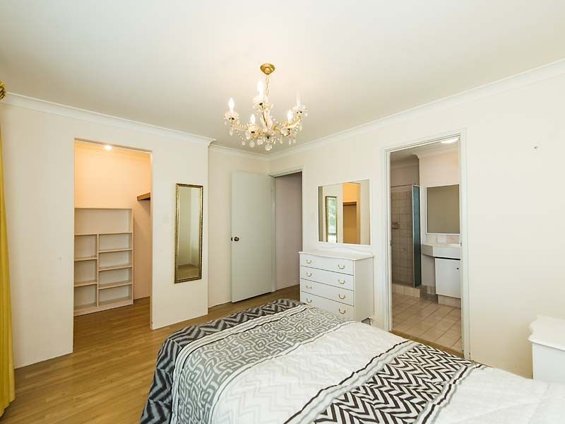 22 Blamire Road, Kalamunda WA 6076