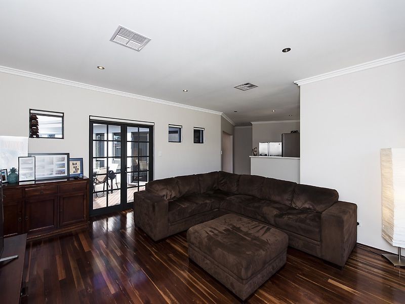 2A Bandalong Way, High Wycombe WA 6057