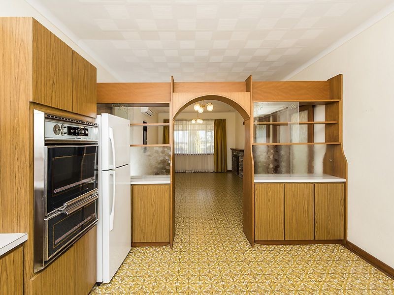 39 Wittenoom Road, High Wycombe WA 6057