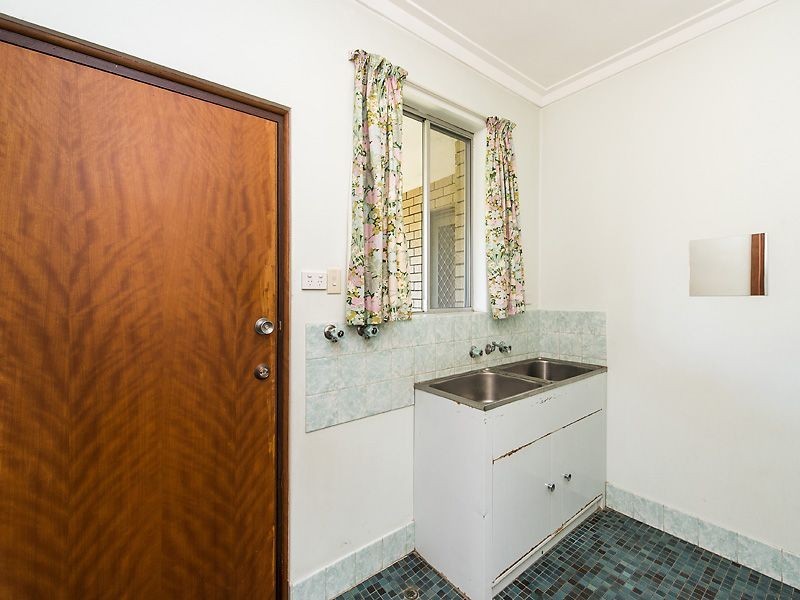 39 Wittenoom Road, High Wycombe WA 6057