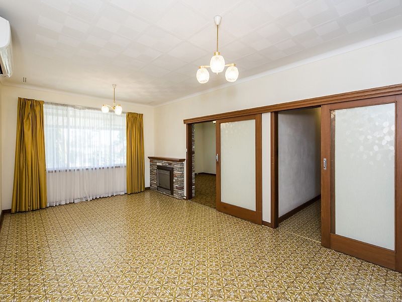 39 Wittenoom Road, High Wycombe WA 6057