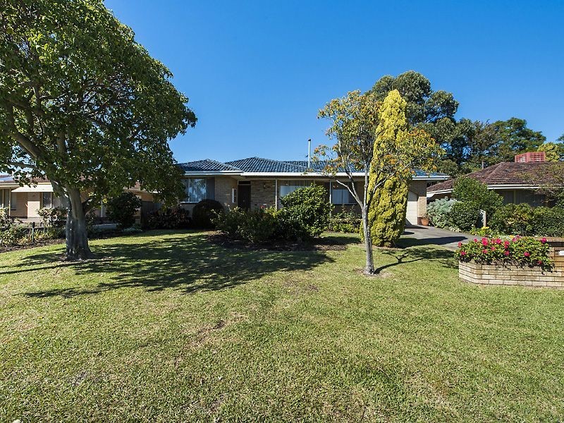 39 Wittenoom Road, High Wycombe WA 6057