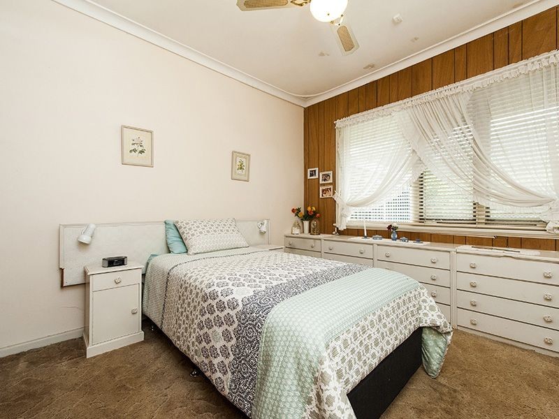 140 Kalamunda Road, Gooseberry Hill WA 6076