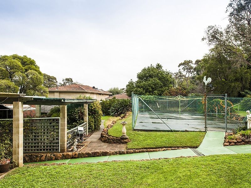 140 Kalamunda Road, Gooseberry Hill WA 6076