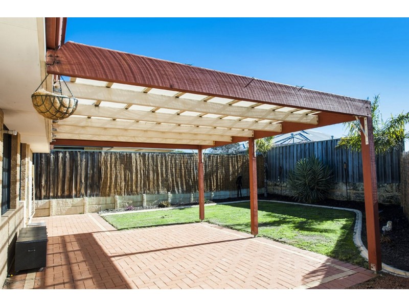 7 Clover Way, Ellenbrook WA 6069