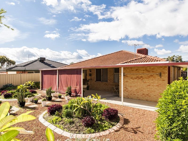 2 Quenda Close, High Wycombe WA 6057